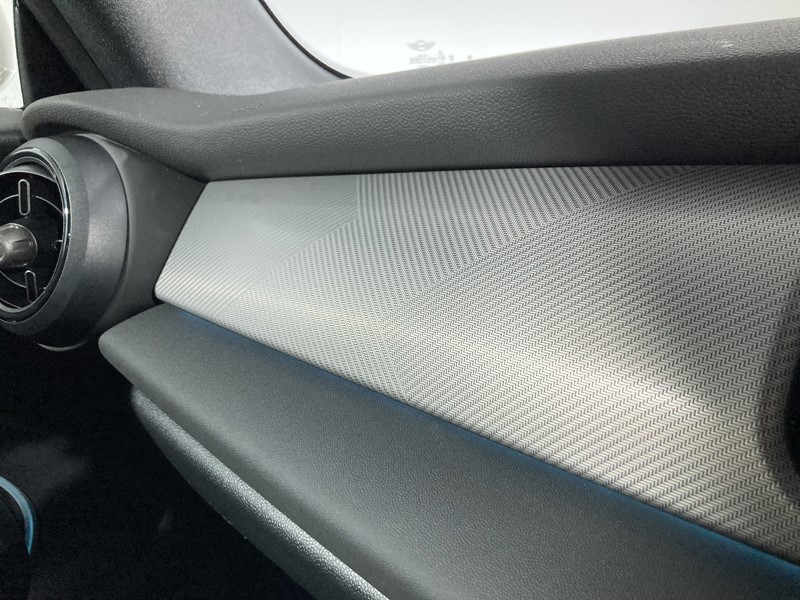 2024 (24) MINI CONVERTIBLE 1.5 Cooper Exclusive Premium 2dr Auto 3291302