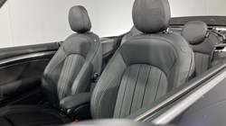 2024 (24) MINI CONVERTIBLE 1.5 Cooper Exclusive Premium 2dr Auto 3291318