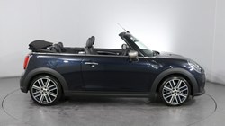2024 (24) MINI CONVERTIBLE 1.5 Cooper Exclusive Premium 2dr Auto 3291283