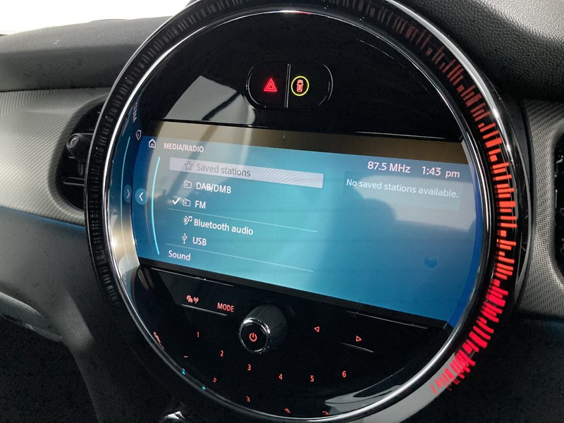 2024 (24) MINI CONVERTIBLE 1.5 Cooper Exclusive Premium 2dr Auto 3291304