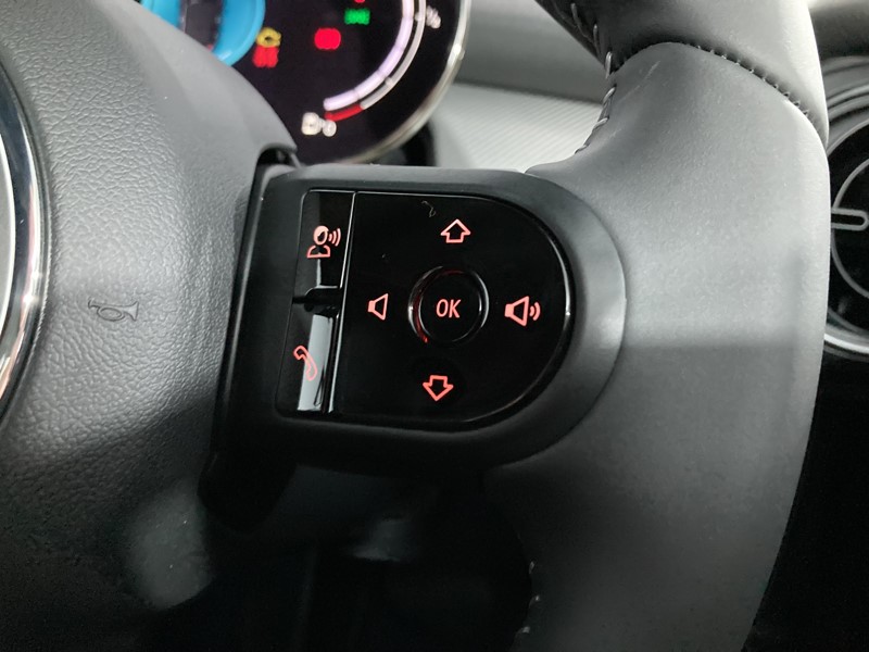 2024 (24) MINI CONVERTIBLE 1.5 Cooper Exclusive Premium 2dr Auto 3291300