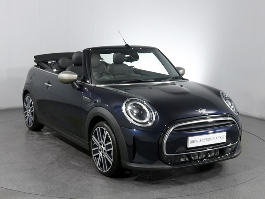 2024 (24) MINI CONVERTIBLE 1.5 Cooper Exclusive Premium 2dr Auto