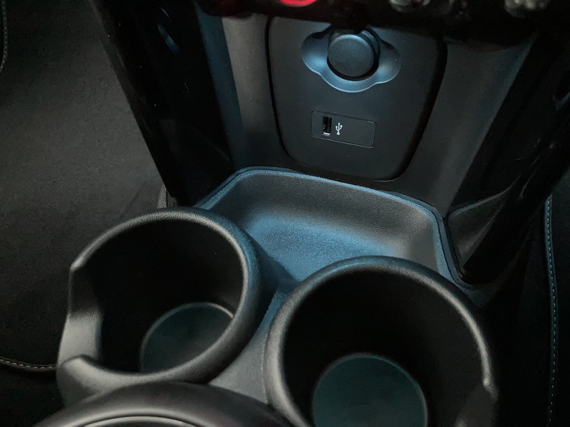 2024 (24) MINI CONVERTIBLE 1.5 Cooper Exclusive Premium 2dr Auto 3291311