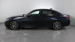 2021 (21) BMW 5 SERIES 530d xDrive MHT M Sport 4dr Auto 3051795