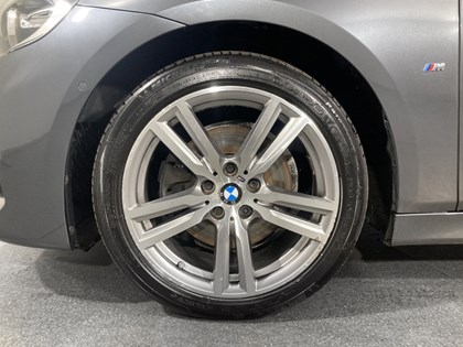 2019 (19) BMW 2 SERIES 220i M Sport 5dr DCT