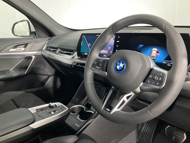 2024 (24) BMW iX1 150kW eDrive20 M Sport 65kWh 5dr Auto 3262676