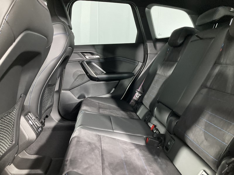 2024 (24) BMW iX1 150kW eDrive20 M Sport 65kWh 5dr Auto 3262702