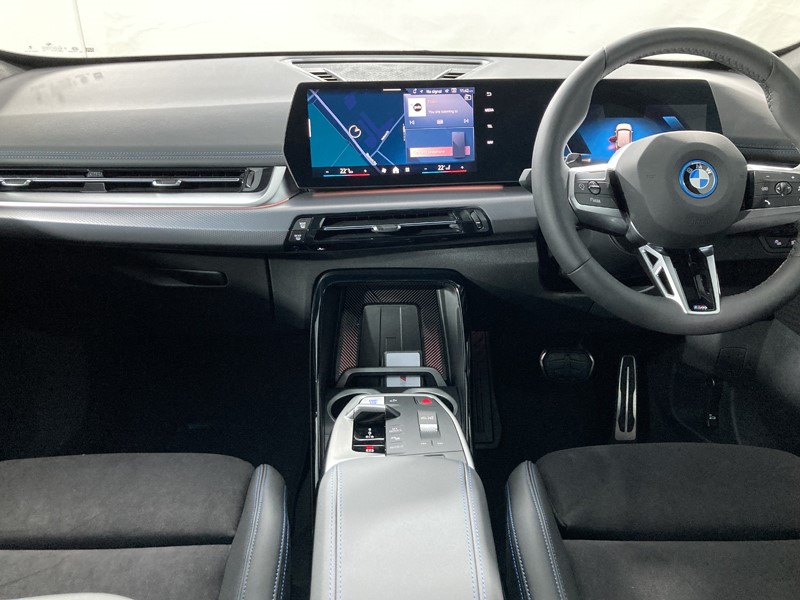2024 (24) BMW iX1 150kW eDrive20 M Sport 65kWh 5dr Auto 3262674