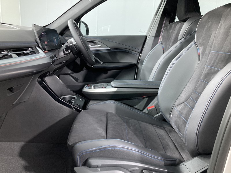 2024 (24) BMW iX1 150kW eDrive20 M Sport 65kWh 5dr Auto 3262699