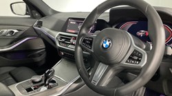 2019 (19) BMW 3 SERIES 320d xDrive M Sport 4dr Step Auto 3116298