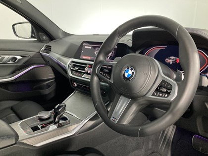 2019 (19) BMW 3 SERIES 320d xDrive M Sport 4dr Step Auto