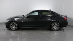 2021 (21) BMW 3 SERIES 320d MHT M Sport 4dr Step Auto 3083974