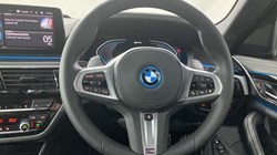 2023 (23) BMW 5 SERIES 530e xDrive M Sport 4dr Auto [Pro Pack] 3092910
