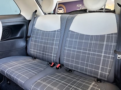 2018 (68) FIAT 500 1.2 Lounge 3dr