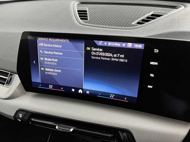 2024 (24) BMW iX1 150kW eDrive20 Sport 65kWh 5dr Auto 3798611