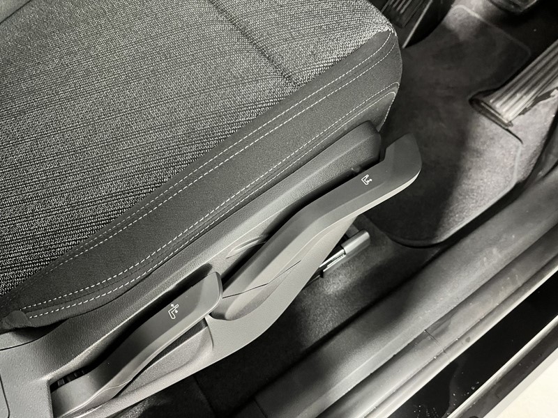 2024 (24) BMW iX1 150kW eDrive20 Sport 65kWh 5dr Auto 3798601