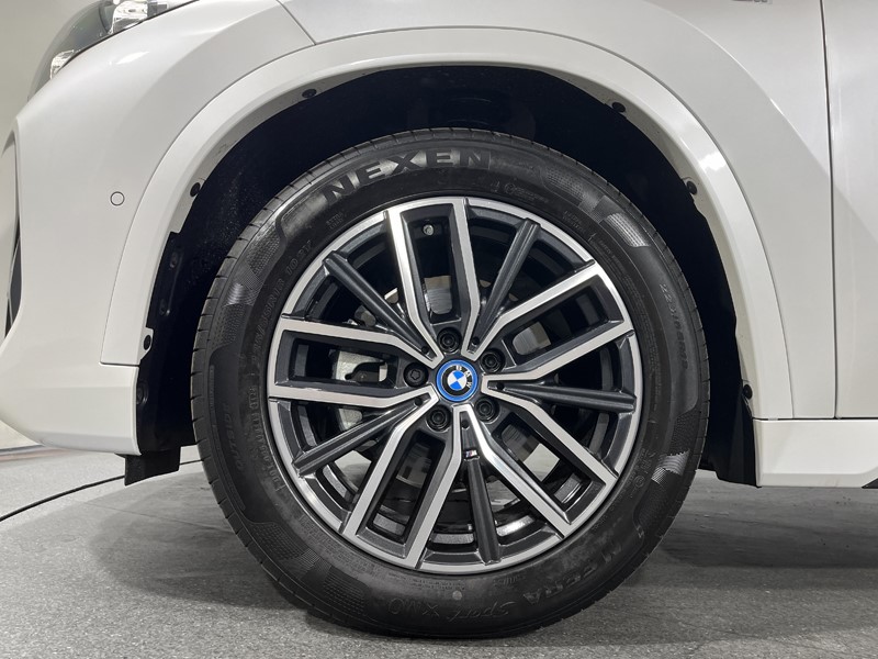 2024 (24) BMW iX1 150kW eDrive20 M Sport 65kWh 5dr Auto 3289617