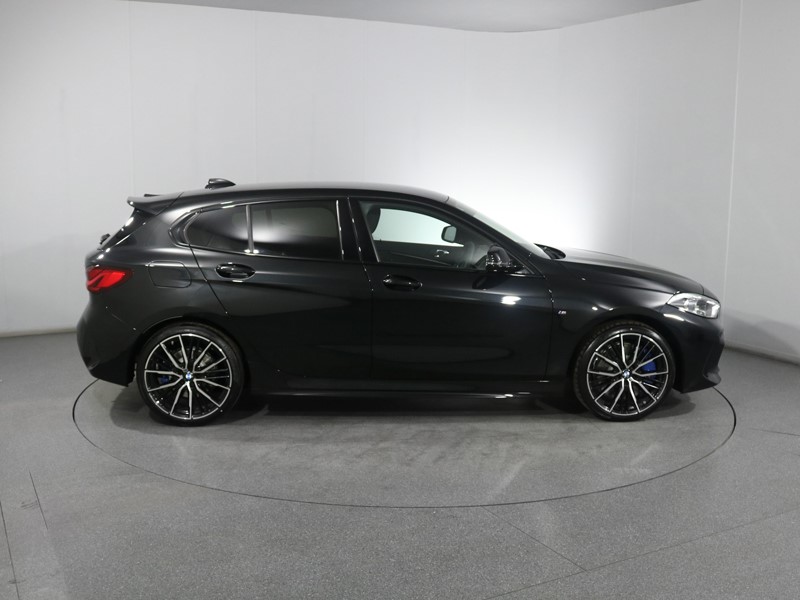 2024 (24) BMW 1 SERIES 118i [136] M Sport 5dr Step Auto [LCP] 3287762