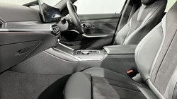 2024 (24) BMW 3 SERIES 320i M Sport 5dr Step Auto 3283510