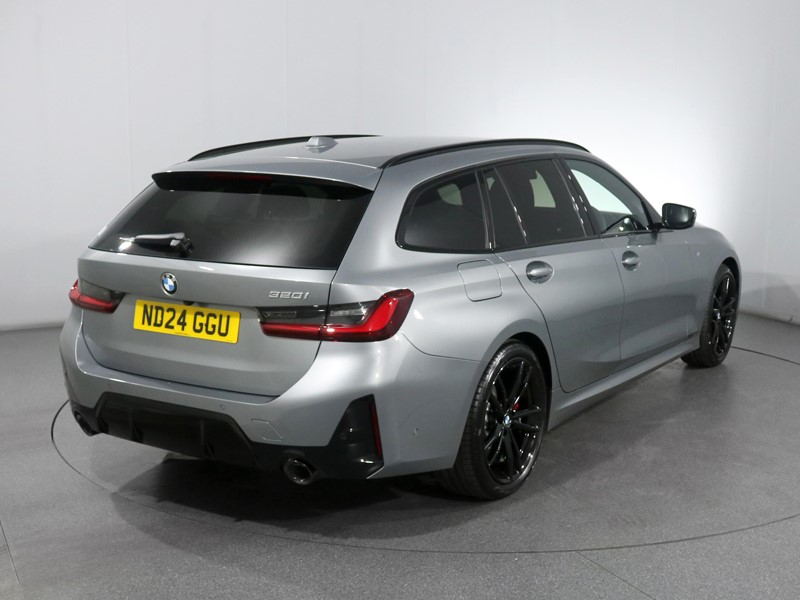 2024 (24) BMW 3 SERIES 320i M Sport 5dr Step Auto 3283523
