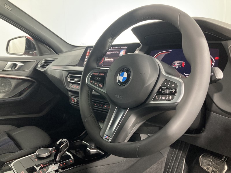 2023 (73) BMW 1 SERIES 118i M Sport 5dr Step Auto 3254972