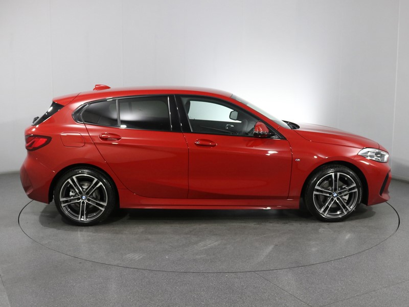 2023 (73) BMW 1 SERIES 118i M Sport 5dr Step Auto 3254969