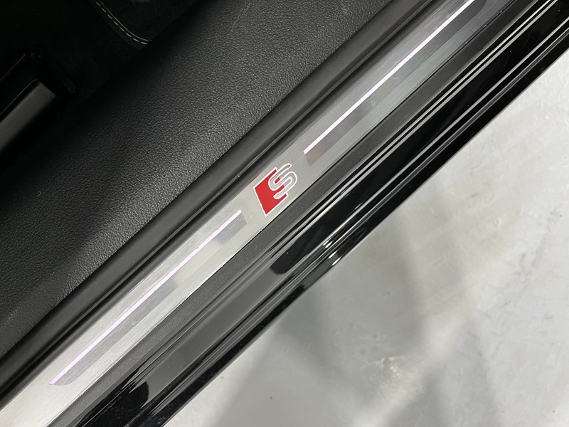 2023 (23) AUDI A6 40 TDI Quattro Black Edition 4dr S Tronic [Tech] 3443179