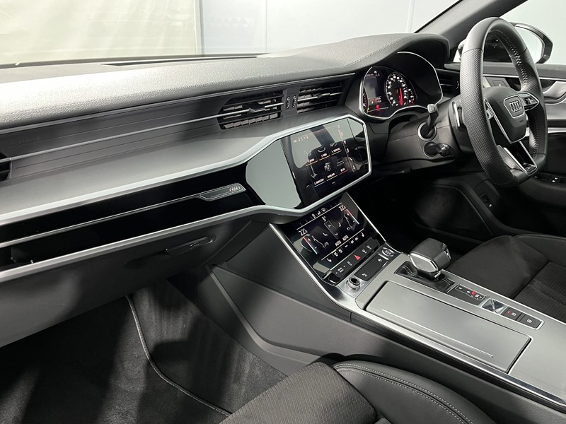 2020 (20) AUDI A6 40 TDI Black Edition 4dr S Tronic 3443006