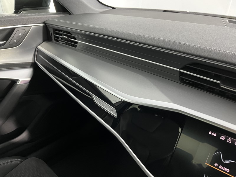 2020 (20) AUDI A6 40 TDI Black Edition 4dr S Tronic 3443026