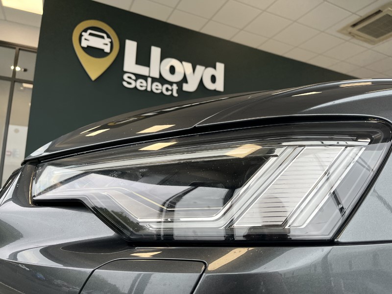 2020 (20) AUDI A6 40 TDI Black Edition 4dr S Tronic 3320821