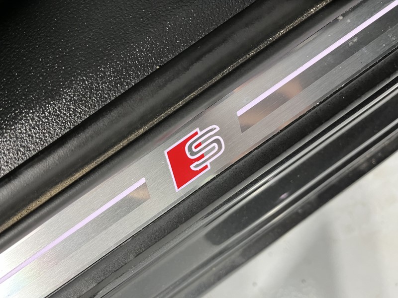 2020 (20) AUDI A6 40 TDI Black Edition 4dr S Tronic 3443018