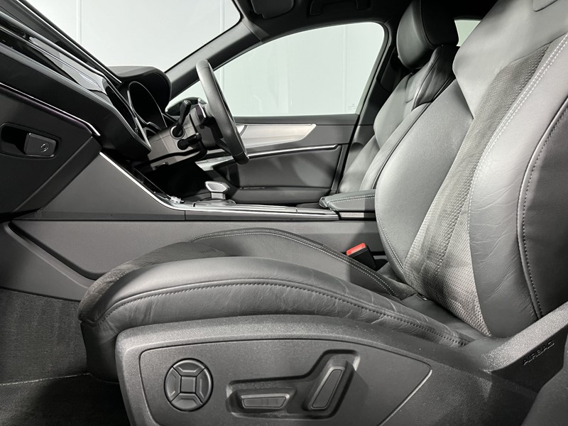 2020 (20) AUDI A6 40 TDI Black Edition 4dr S Tronic 3443032