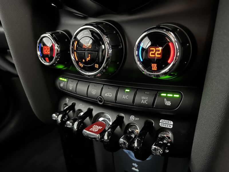 2024 (24) MINI CONVERTIBLE 2.0 Cooper S Sport Premium 2dr Auto 3603095