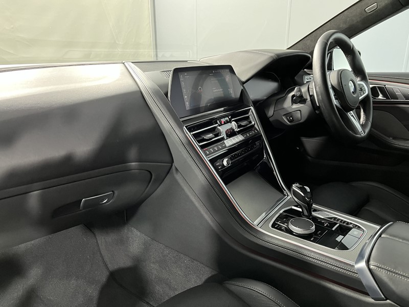 2021 (21) BMW 8 SERIES 840d xDrive MHT M Sport 4dr Auto 3422923