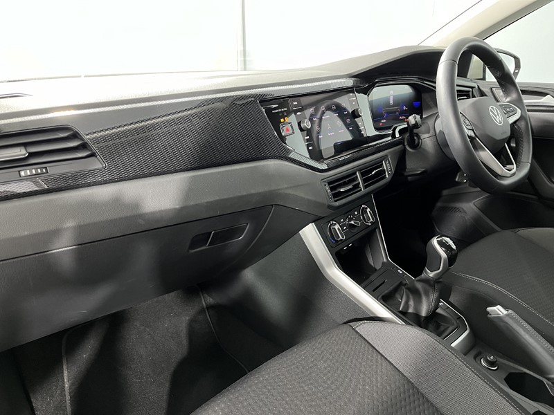 2023 (23) VOLKSWAGEN POLO 1.0 TSI Life 5dr 3442062