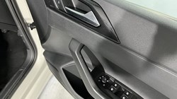 2023 (23) VOLKSWAGEN POLO 1.0 TSI Life 5dr 3442073