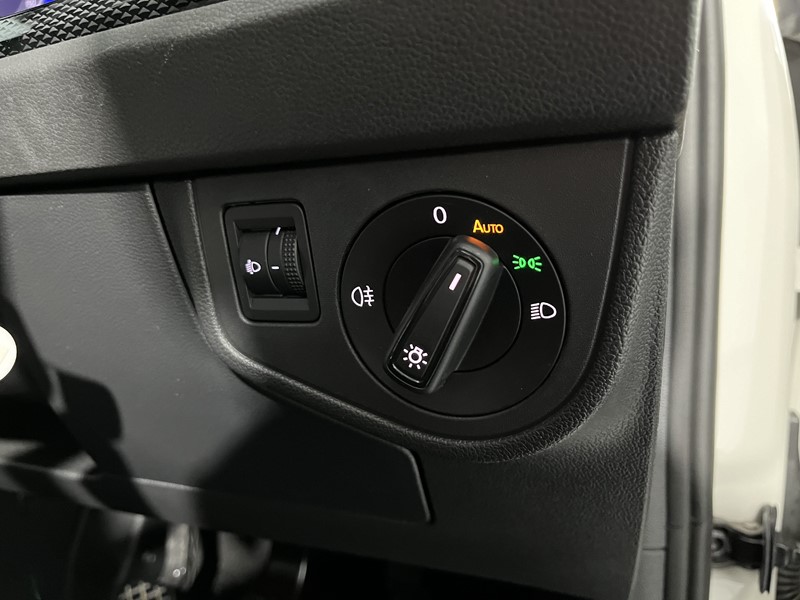 2023 (23) VOLKSWAGEN POLO 1.0 TSI Life 5dr 3442074