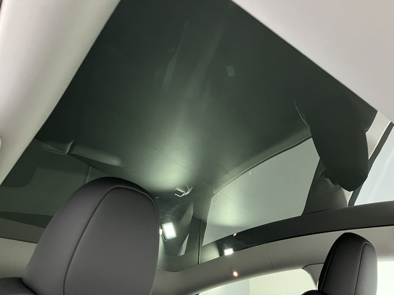 2022 (72) TESLA MODEL Y Long Range AWD 5dr Auto 3373909