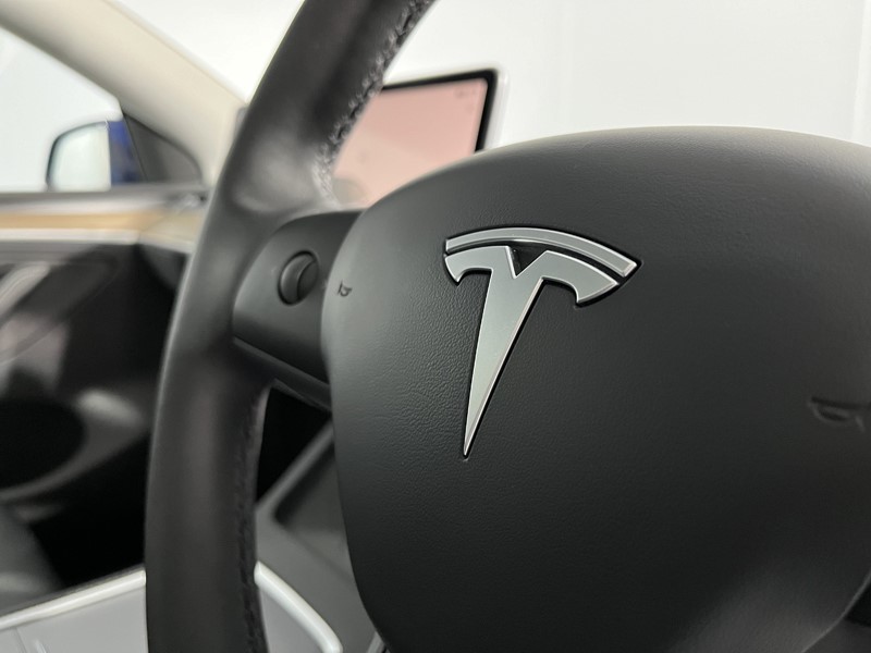 2022 (72) TESLA MODEL Y Long Range AWD 5dr Auto 3373898