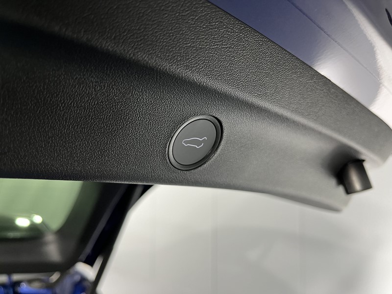 2022 (72) TESLA MODEL Y Long Range AWD 5dr Auto 3373920