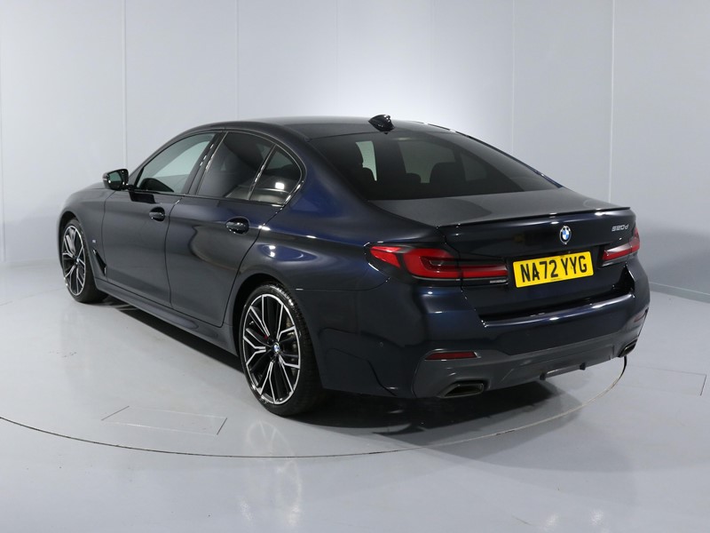 2022 (72) BMW 5 SERIES 520d MHT M Sport 4dr Step Auto 3410843
