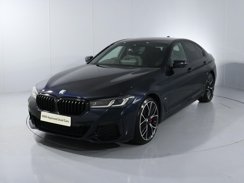 2022 (72) BMW 5 SERIES 520d MHT M Sport 4dr Step Auto 3410796