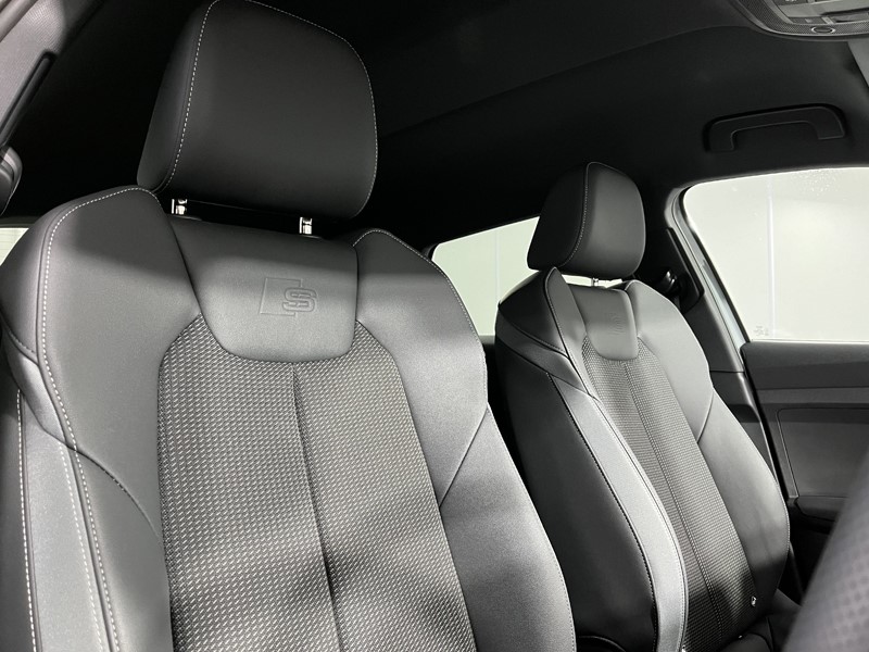 2022 (71) AUDI A1 30 TFSI 110 Black Edition 5dr 3391524