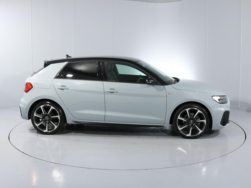 2022 (71) AUDI A1 30 TFSI 110 Black Edition 5dr 3391516
