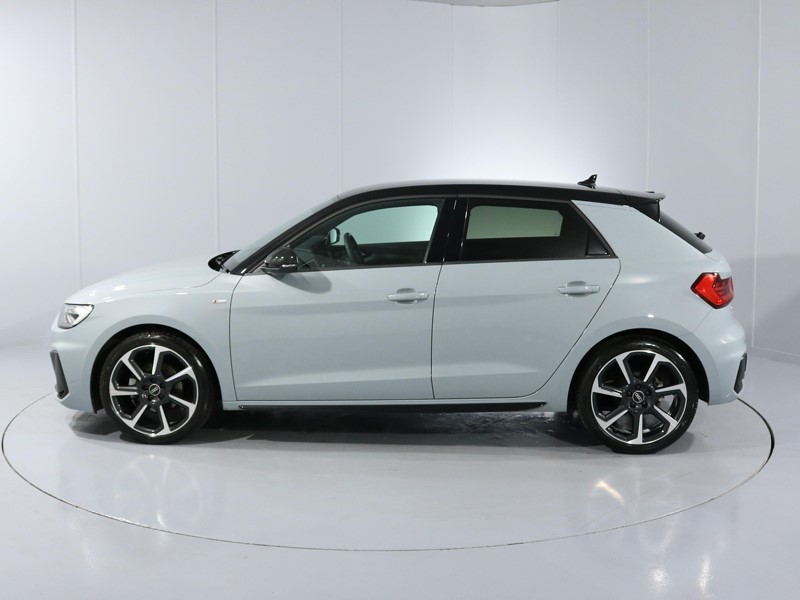 2022 (71) AUDI A1 30 TFSI 110 Black Edition 5dr 3391549