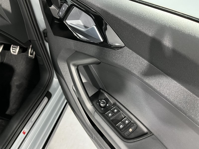 2022 (71) AUDI A1 30 TFSI 110 Black Edition 5dr 3391531