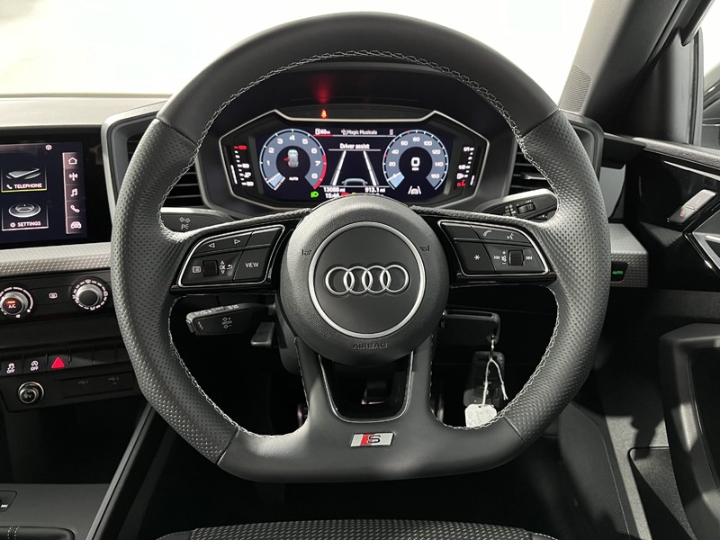 2022 (71) AUDI A1 30 TFSI 110 Black Edition 5dr 3391518