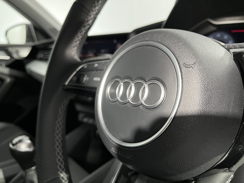 2022 (71) AUDI A1 30 TFSI 110 Black Edition 5dr 3391533