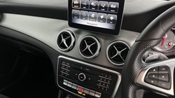 2017 (17) MERCEDES-BENZ GLA 200d AMG Line 5dr Auto 3399398