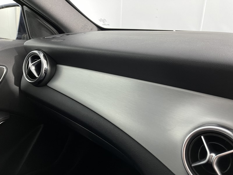 2017 (17) MERCEDES-BENZ GLA 200d AMG Line 5dr Auto 3399415